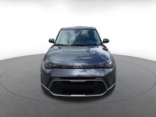 Gravity Gray 2025 Kia Soul LX