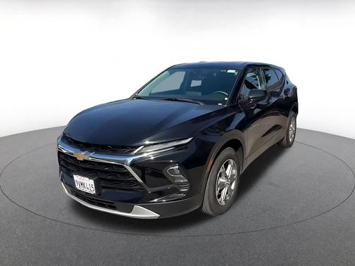 Black 2025 Chevrolet Blazer 2LT