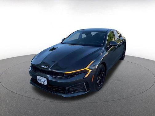 2025 Kia K5 LXS