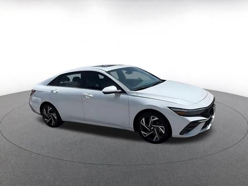 Serenity White 2025 Hyundai ELANTRA SEL