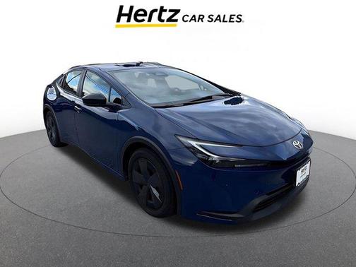 2025 Toyota Prius LE