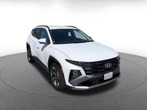 Serenity White Pearl 2025 Hyundai TUCSON SEL