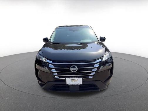 Super Black 2025 Nissan Rogue SV