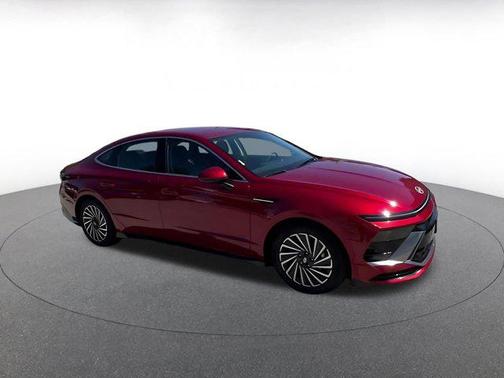 2025 Hyundai SONATA Hybrid SE