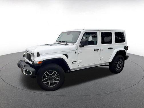 2025 Jeep Wrangler 4-Door Sahara 4x4