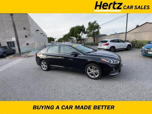 Photo 1 of 38 of 2018 Hyundai Sonata SEL