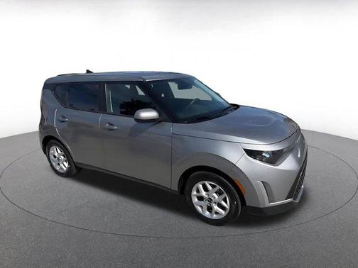 Steel Gray 2025 Kia Soul LX