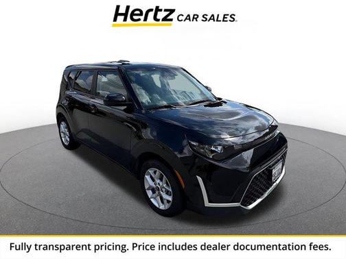 Fusion Black 2025 Kia Soul LX