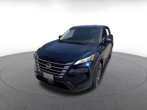 Deep Ocean Blue Pearl 2025 Nissan Rogue SV
