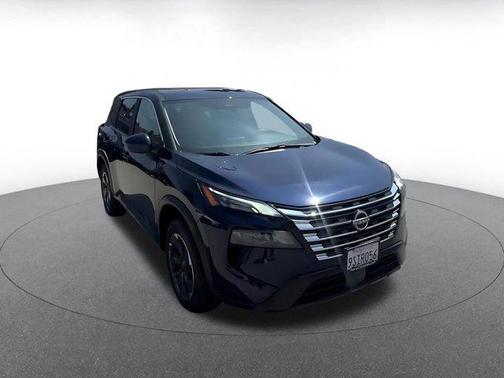 Deep Ocean Blue Pearl 2025 Nissan Rogue SV