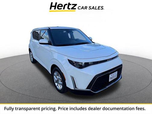 Snow White Pearl 2025 Kia Soul LX