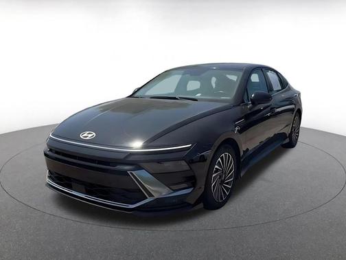 Abyss Black 2025 Hyundai SONATA Hybrid SE