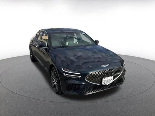 2025 Genesis G70 2.5T RWD