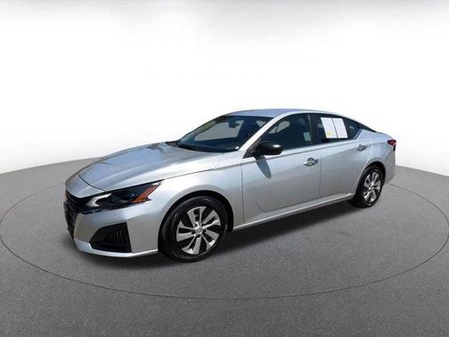 2024 Nissan Altima S FWD