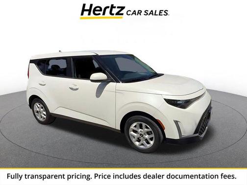 Snow White Pearl 2025 Kia Soul LX