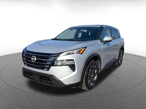 Brilliant Silver Metallic 2025 Nissan Rogue SV
