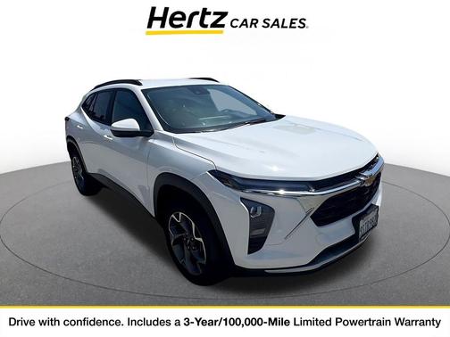 Summit White 2025 Chevrolet Trax LT
