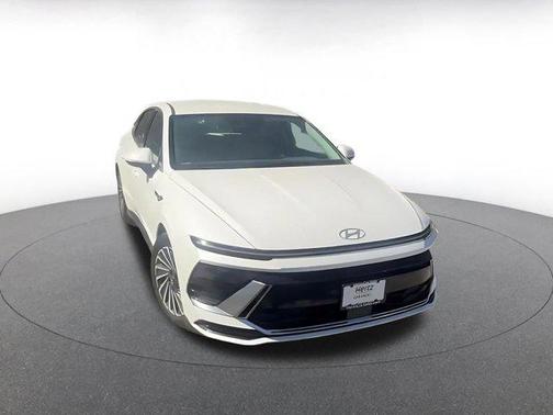 2025 Hyundai SONATA Hybrid SE