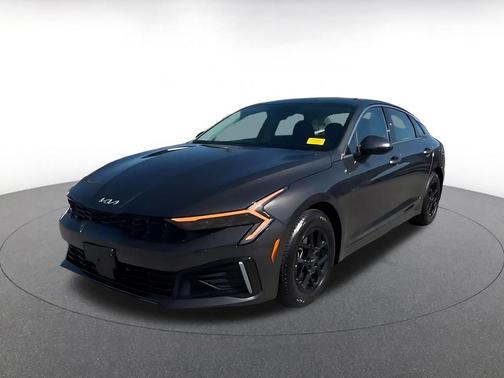Interstellar Gray 2025 Kia K5 LXS