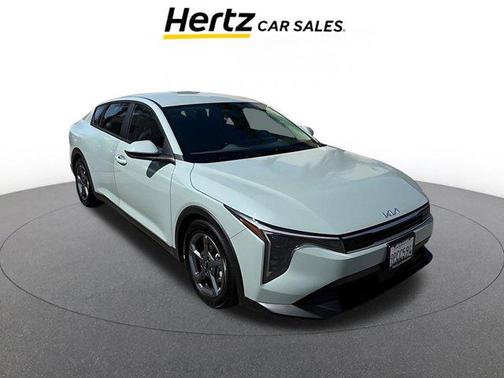 Morning Haze 2025 Kia K4 LXS