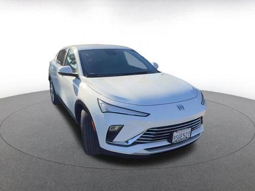 2025 Buick Envista Preferred FWD