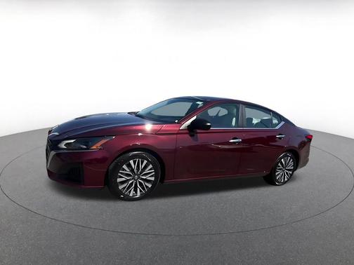 Garnet Pearl Metallic 2025 Nissan Altima SV FWD