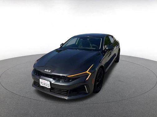 Interstellar Gray 2025 Kia K5 LXS
