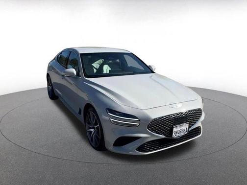 2025 Genesis G70 2.5T RWD