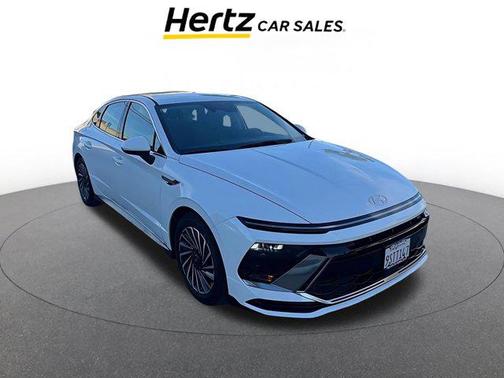 2025 Hyundai SONATA Hybrid SE