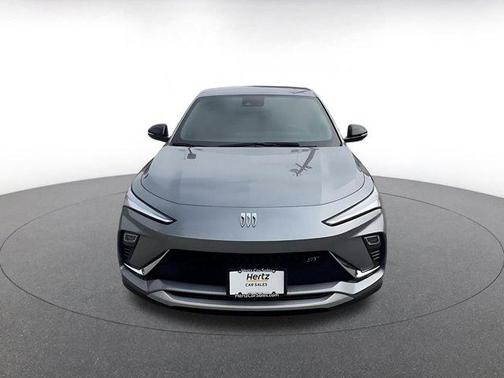 Moonstone Gray Metallic 2025 Buick Envista Sport Touring FWD