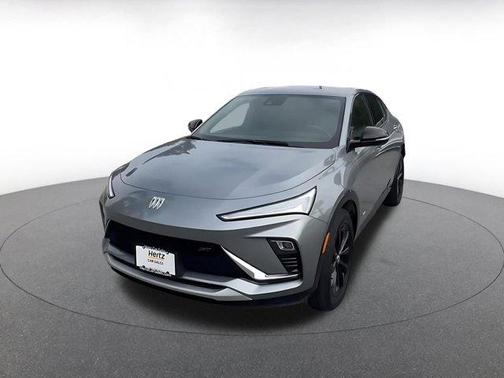 Moonstone Gray Metallic 2025 Buick Envista Sport Touring FWD