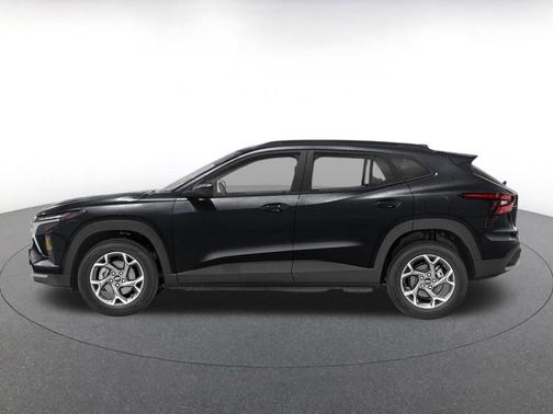 Mosaic Black Metallic 2025 Chevrolet Trax LT