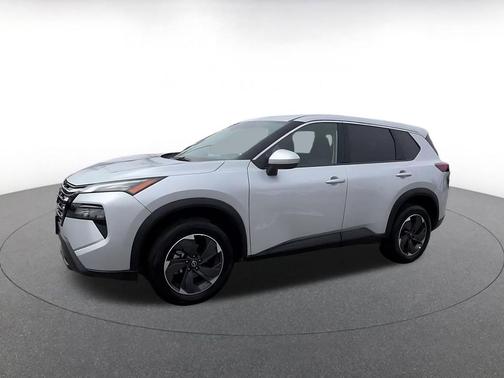 Brilliant Silver Metallic 2025 Nissan Rogue SV