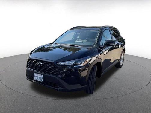 2025 Toyota Corolla Cross LE