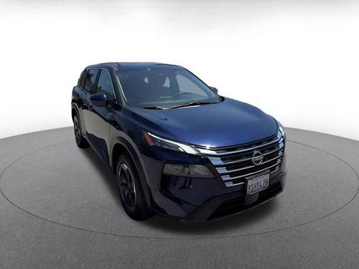 Deep Ocean Blue Pearl 2025 Nissan Rogue SV