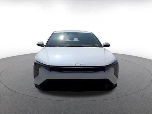 Snow White Pearl 2025 Kia K4 LXS