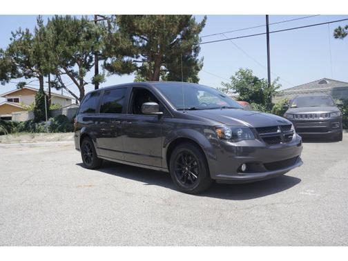 Photo 2 of 32 of 2019 Dodge Grand Caravan GT