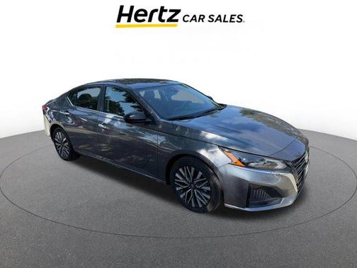 Gun Metallic 2025 Nissan Altima SV FWD