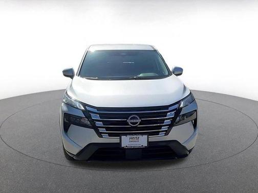 Brilliant Silver Metallic 2025 Nissan Rogue SV