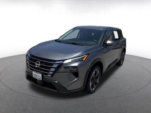 Gun Metallic 2025 Nissan Rogue SV