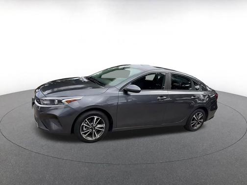 Gravity Gray 2023 Kia Forte LXS