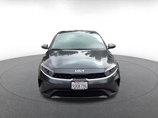 Gravity Gray 2023 Kia Forte LXS