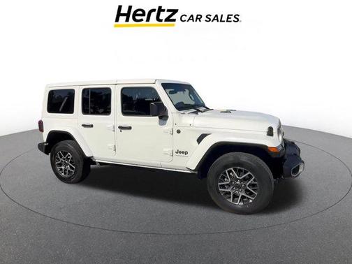 2025 Jeep Wrangler 4-Door Sahara 4x4