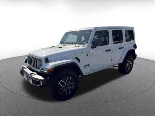 2025 Jeep Wrangler 4-Door Sahara 4x4