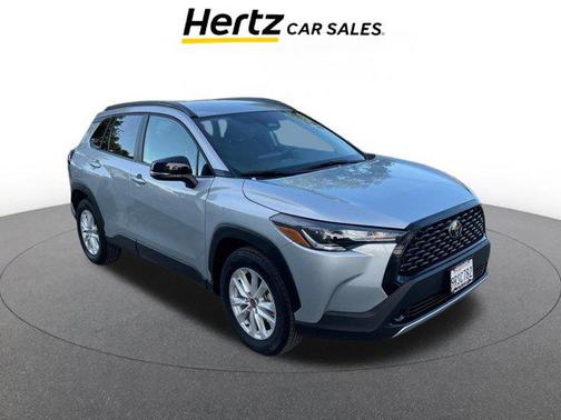 2025 Toyota Corolla Cross LE