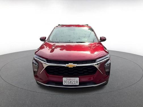 Crimson Metallic 2025 Chevrolet Trax LT