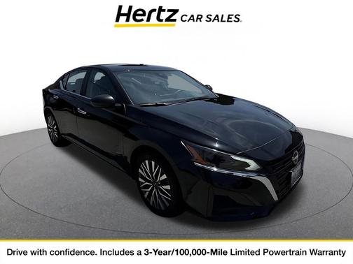 Super Black 2025 Nissan Altima SV FWD