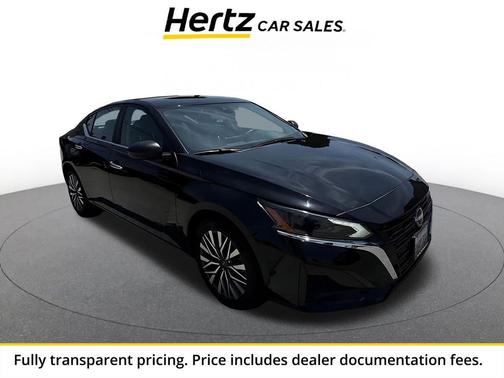 Super Black 2025 Nissan Altima SV FWD
