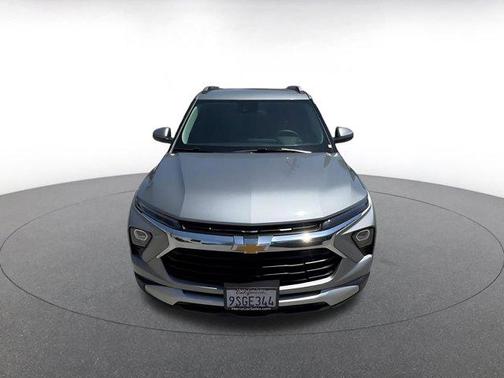 Sterling Gray Metallic 2025 Chevrolet Trailblazer LT