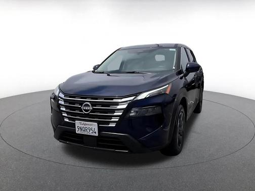 Deep Ocean Blue Pearl 2025 Nissan Rogue SV